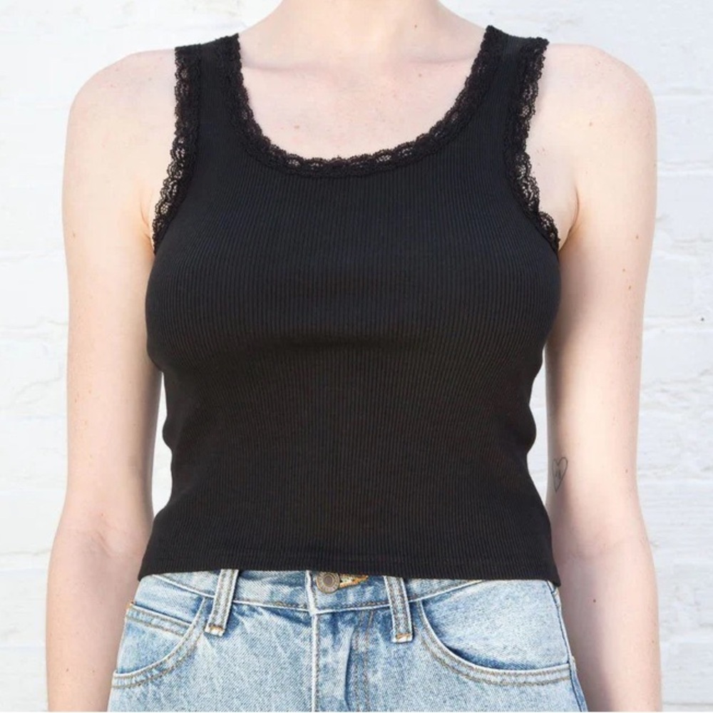 Brandy Melville lace tank
